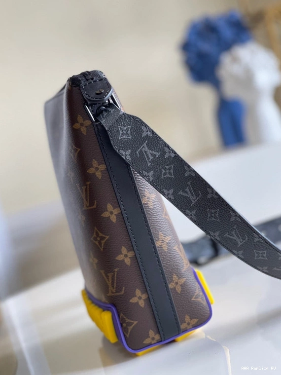 Aaa replica ru LOUIS CRUISER VUITTON MESSENGER 0818